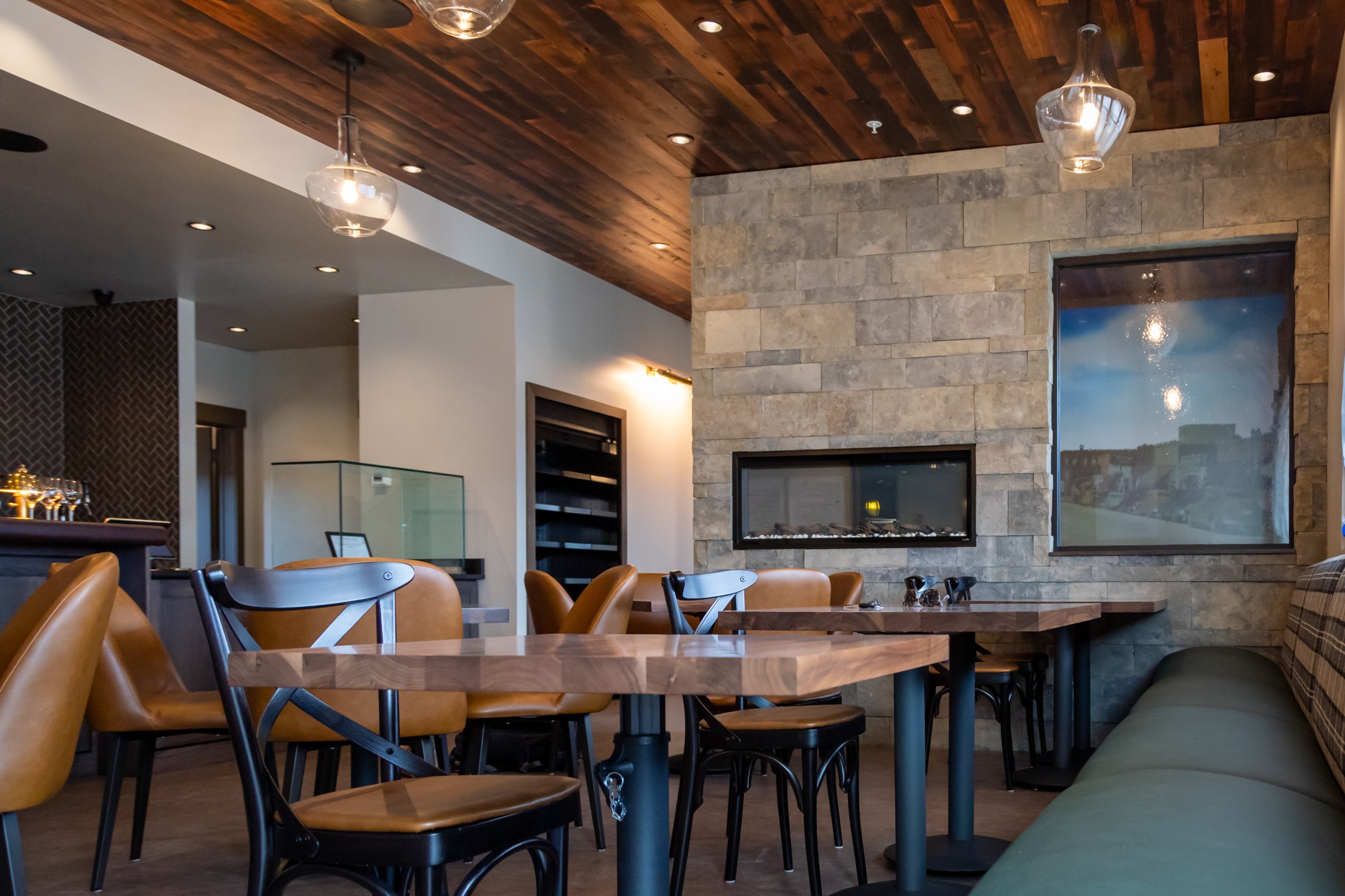 Babcock & Miles — interior view