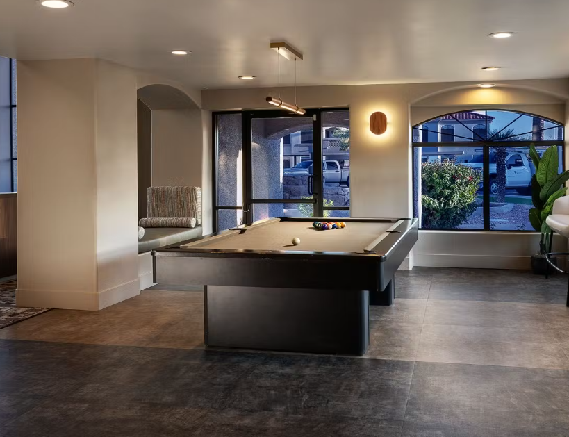 Ventura Apartment — detail view